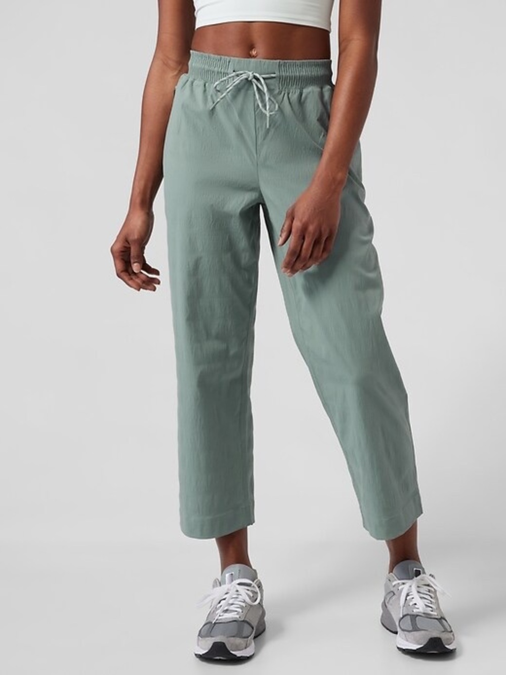 Athleta Trekkie Straight Crop Pants